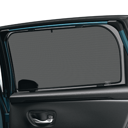 08R13-3V0-100 | Honda Rear Window Sunshade (HRV)